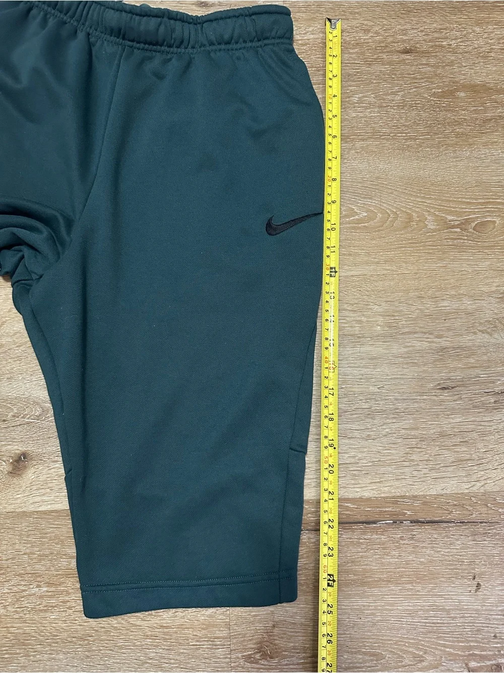 Nike Men's Therma-FIT tapered shorts